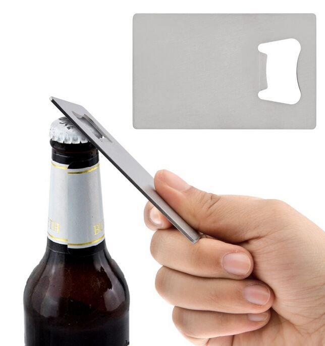 Abrelatas de la tarjeta de crédito de la botella de cerveza de la regla de la insignia de encargo