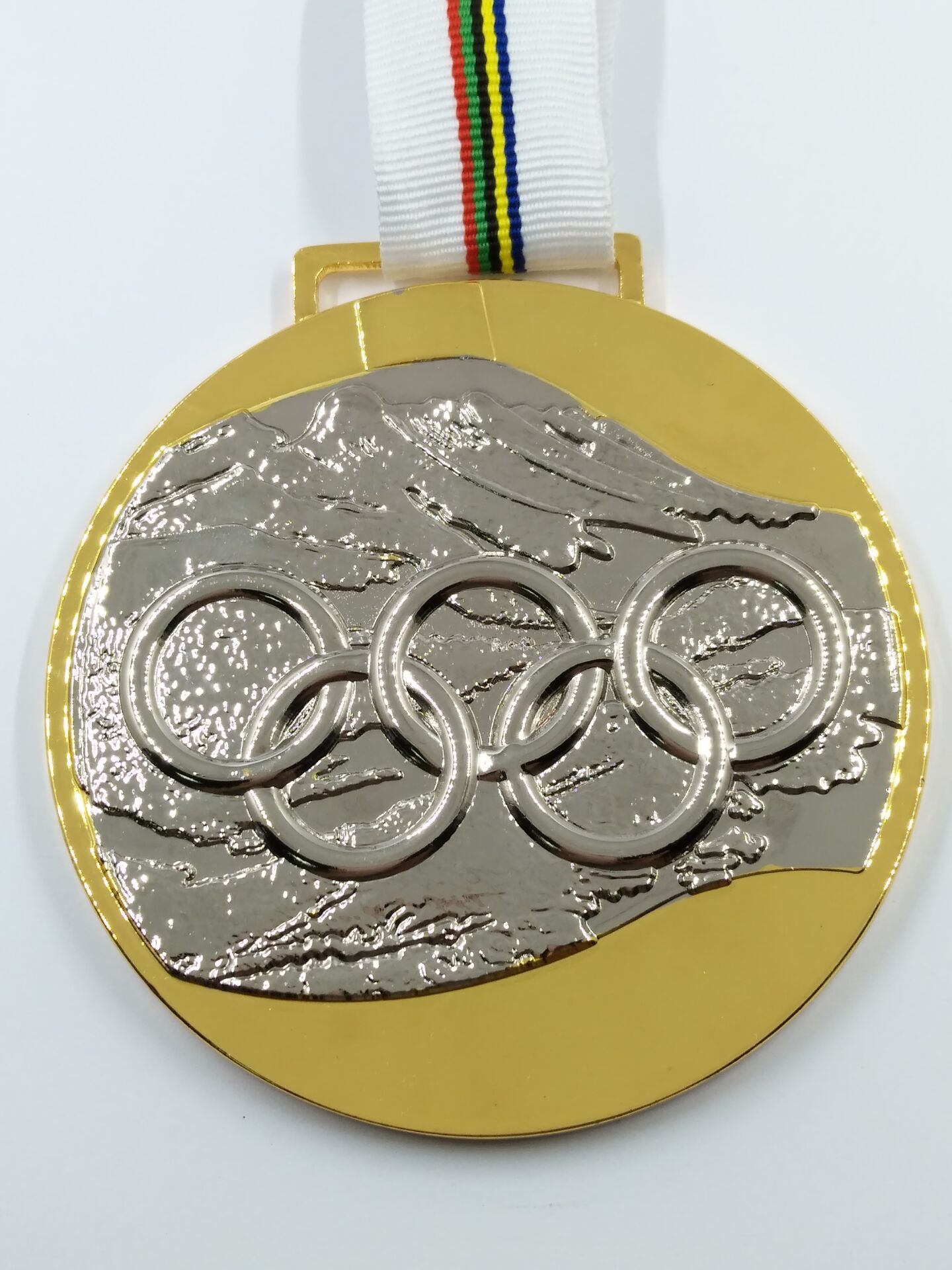 Medallas olímpicas de la colección con la cinta