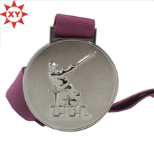 Medalla de plata de la promoción de los deportes de la alta calidad con la cinta roja